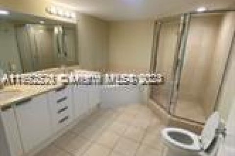 Condo in Sunny Isles Beach, Florida, 2 bedrooms  № 1206637 - photo 6