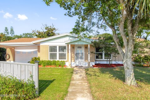 Villa ou maison à vendre à Saint Augustine, Floride: 2 chambres, 102.01 m2 № 772407 - photo 2