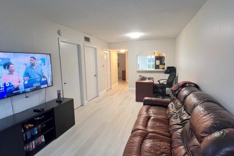 Copropriété à louer à West Palm Beach, Floride: 2 chambres, 85.47 m2 № 1229075 - photo 16