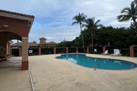 Copropriété à louer à West Palm Beach, Floride: 2 chambres, 85.47 m2 № 1229075 - photo 3