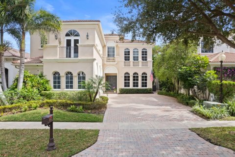 House in Boca Raton, Florida 5 bedrooms, 396.97 sq.m. № 1135517 - photo 11