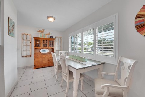 Immobilier commercial à vendre à Jensen Beach, Floride: 170.75 m2 № 1135514 - photo 20