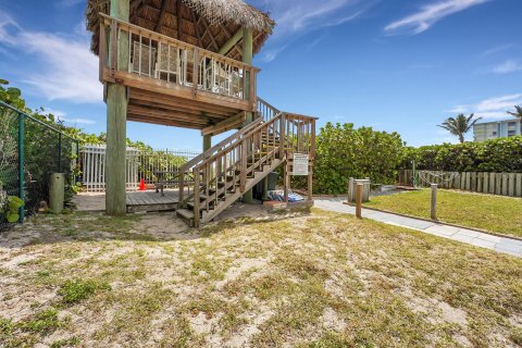 Immobilier commercial à vendre à Jensen Beach, Floride: 170.75 m2 № 1135514 - photo 7