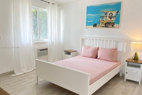 Immobilier commercial à vendre à Miami Beach, Floride: 40.78 m2 № 1292824 - photo 8