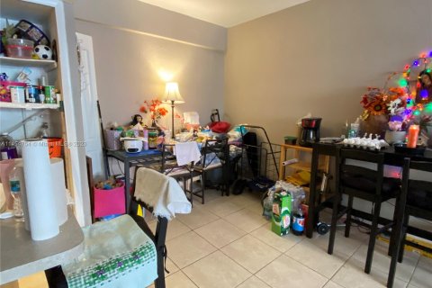 Купить кондоминиум в Норт-Майами-Бич, Флорида 2 спальни, 72м2, № 724310 - фото 6