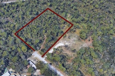 Terreno en venta en Hudson, Florida № 1417383 - foto 1