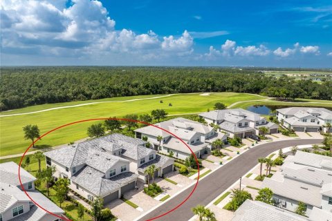 Copropriété à vendre à Punta Gorda, Floride: 3 chambres, 206.43 m2 № 1254305 - photo 1