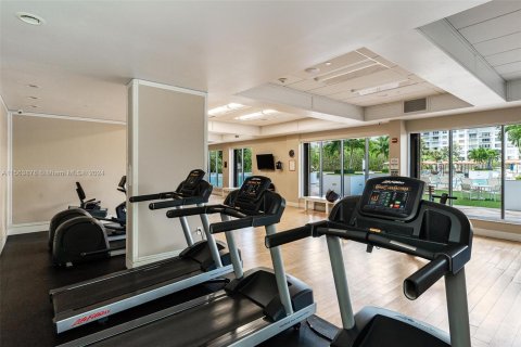 Condo in Aventura, Florida, 2 bedrooms  № 1099308 - photo 20