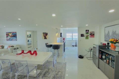 Copropriété à vendre à Aventura, Floride: 2 chambres, 154.78 m2 № 1099308 - photo 16