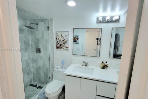 Condominio en venta en Aventura, Florida, 2 dormitorios, 154.78 m2 № 1099308 - foto 8