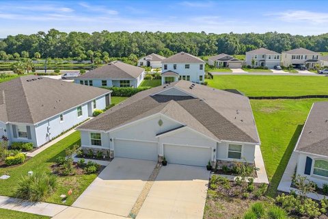 Villa ou maison à louer à Bradenton, Floride: 3 chambres, 145.39 m2 № 1363774 - photo 2