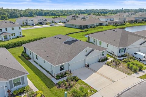 Villa ou maison à louer à Bradenton, Floride: 3 chambres, 145.39 m2 № 1363774 - photo 3