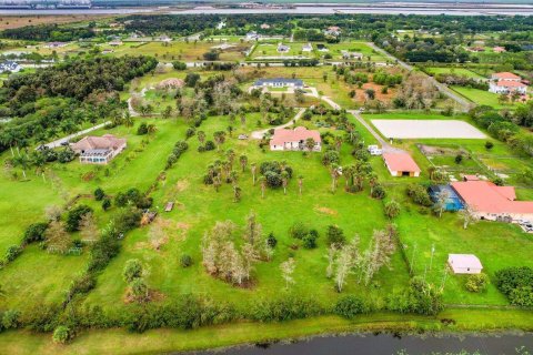 Villa ou maison à vendre à Loxahatchee Groves, Floride: 4 chambres, 311.59 m2 № 973105 - photo 8
