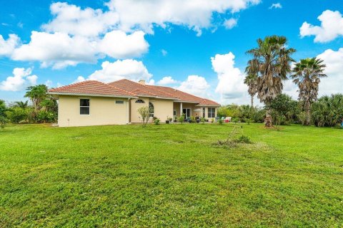 Villa ou maison à vendre à Loxahatchee Groves, Floride: 4 chambres, 311.59 m2 № 973105 - photo 26