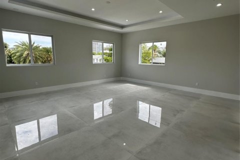 House in Fort Lauderdale, Florida 5 bedrooms, 445.75 sq.m. № 1135104 - photo 8