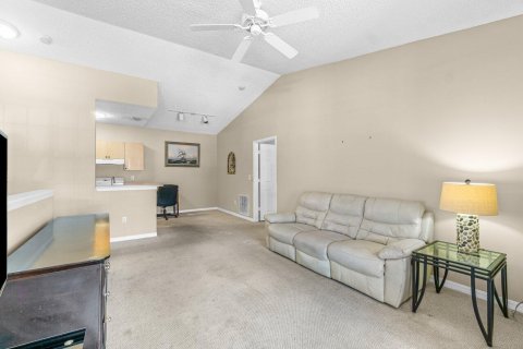 Condominio en venta en Royal Palm Beach, Florida, 2 dormitorios, 97.36 m2 № 1135138 - foto 21