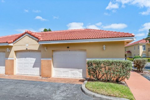 Condominio en venta en Royal Palm Beach, Florida, 2 dormitorios, 97.36 m2 № 1135138 - foto 6