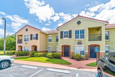 Condominio en venta en Royal Palm Beach, Florida, 2 dormitorios, 97.36 m2 № 1135138 - foto 26