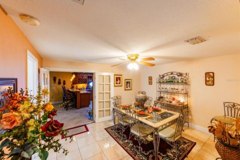 Casa en venta en Tampa, Florida, 4 dormitorios, 235.51 m2 № 1377708 - foto 24