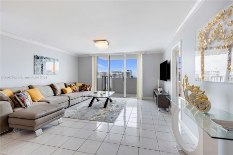 Condo in Aventura, Florida, 2 bedrooms  № 1383010 - photo 2