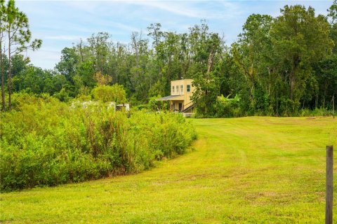 House in Astatula, Florida 5 bedrooms, 270.16 sq.m. № 1376110 - photo 10