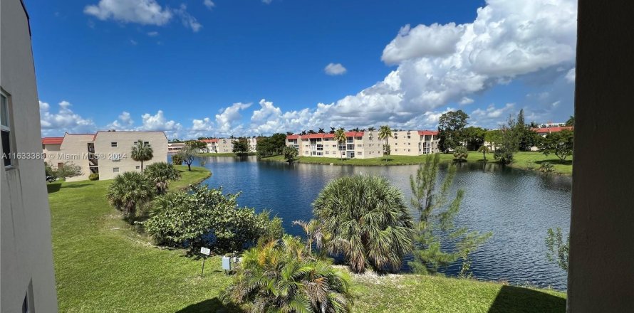 Condo à Sunrise, Floride, 2 chambres  № 1304833