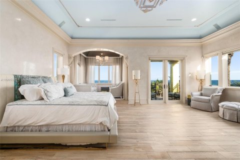 Casa en alquiler en Pompano Beach, Florida, 5 dormitorios, 629.97 m2 № 3196 - foto 20