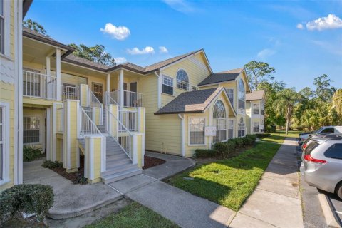 Condo in Kissimmee, Florida, 2 bedrooms  № 1366739 - photo 1