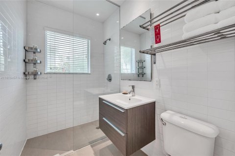 Copropriété à vendre à Miami Beach, Floride: 2 chambres, 75.62 m2 № 1240118 - photo 20