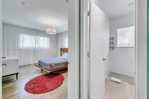 Copropriété à vendre à Miami Beach, Floride: 2 chambres, 75.62 m2 № 1240118 - photo 19