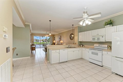 Copropriété à vendre à Punta Gorda, Floride: 3 chambres, 140.93 m2 № 1247401 - photo 11