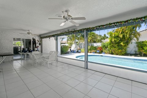 House in North Palm Beach, Florida 3 bedrooms, 146.14 sq.m. № 1121244 - photo 20