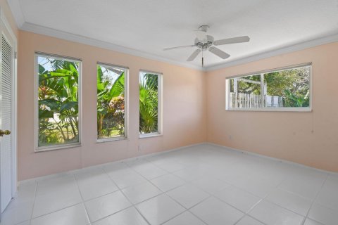 House in North Palm Beach, Florida 3 bedrooms, 146.14 sq.m. № 1121244 - photo 24