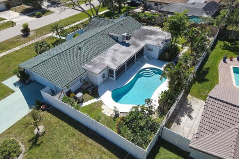 Villa ou maison à vendre à North Palm Beach, Floride: 3 chambres, 146.14 m2 № 1121244 - photo 14