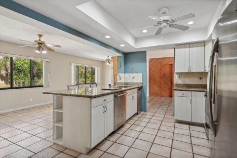 Casa en venta en Coral Springs, Florida, 4 dormitorios, 209.22 m2 № 1182994 - foto 20