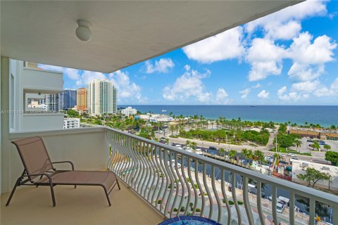 Copropriété à vendre à Fort Lauderdale, Floride: 2 chambres, 139.35 m2 № 1393592 - photo 18