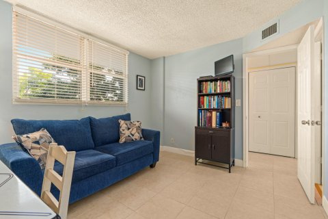 Copropriété à vendre à Oakland Park, Floride: 2 chambres, 90.58 m2 № 878779 - photo 21