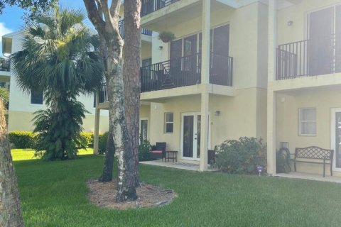 Townhouse in Vero Beach, Florida 2 bedrooms, 146.6 sq.m. № 1093219 - photo 8