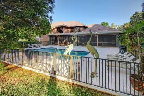 House in Parkland, Florida 5 bedrooms, 456.06 sq.m. № 1172522 - photo 18