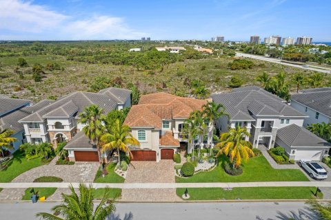 Villa ou maison à vendre à Juno Beach, Floride: 5 chambres, 421.78 m2 № 338271 - photo 6