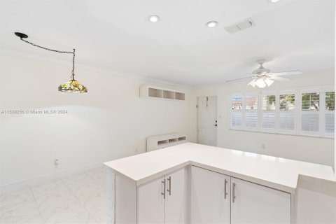 Copropriété à vendre à Sunrise, Floride: 1 chambre, 54.81 m2 № 1310806 - photo 15