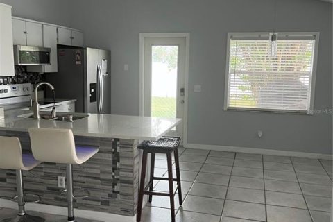 Casa en venta en Orlando, Florida, 3 dormitorios, 99.68 m2 № 1399647 - foto 10