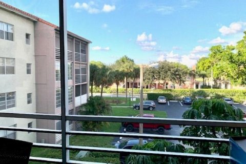 Condominio en venta en North Lauderdale, Florida, 2 dormitorios, 92.9 m2 № 689023 - foto 7