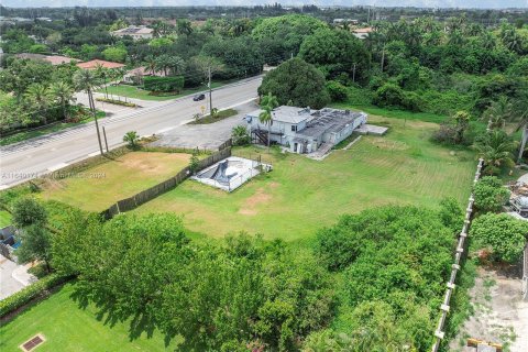 Commercial property in Davie, Florida № 1316016 - photo 15