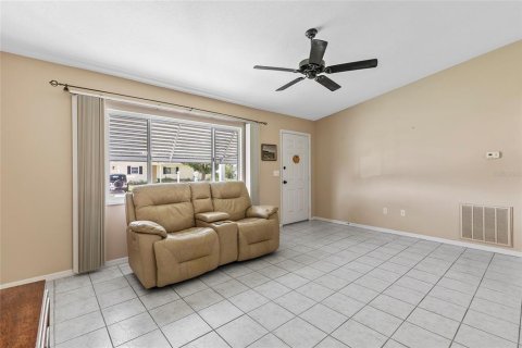 Casa en venta en Summerfield, Florida, 2 dormitorios, 103.86 m2 № 1387271 - foto 5