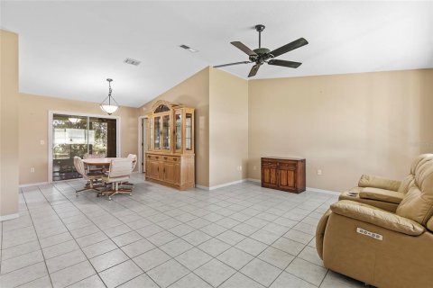 Casa en venta en Summerfield, Florida, 2 dormitorios, 103.86 m2 № 1387271 - foto 4