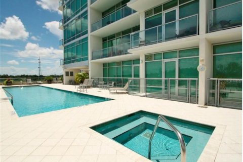 Condominio en venta en Orlando, Florida, 2 dormitorios, 116.5 m2 № 947451 - foto 30