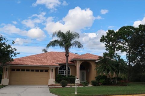 Villa ou maison à louer à Sarasota, Floride: 4 chambres, 233.18 m2 № 1378233 - photo 1