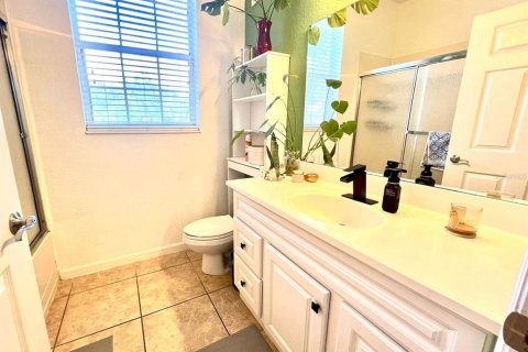 Condo in Orlando, Florida, 3 bedrooms  № 1383808 - photo 9