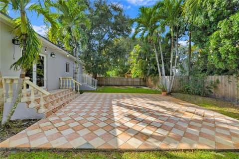 Casa en venta en Miami Shores, Florida, 3 dormitorios, 140.1 m2 № 1095165 - foto 25